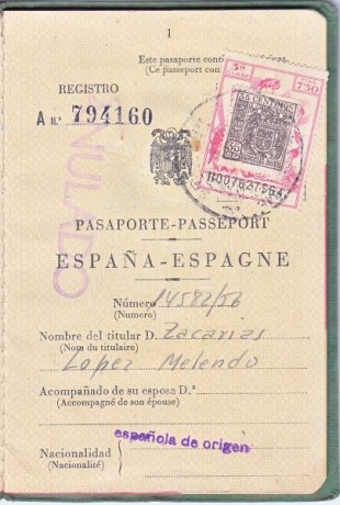  EN RECUERDO Y HOMENAJE A LOS QUE YA NO ESTÁN. 

Si pones en  GOOGLE    PASAPORTES EN LA MEMORIA   da 101