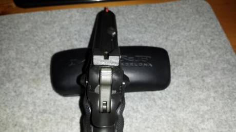 pongo a la venta mi shadow sp1 nueva del año pasado fecha 29/04/2017. la compre para hacer IPSC y no la 01