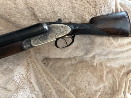 Se vende escopeta marca Grulla modelo 213, expulsora, en buen estado y cañones en perfectas condiciones 00