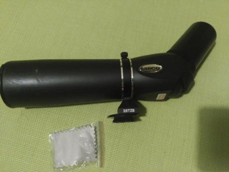 Vendo telescopio TASCO modelo 28TZB, marca prestigiosa por su gran calidad y óptica. Incluye trípode. 11