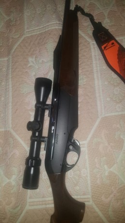 Se vende Benelli Argo 9,3x62. Practicamente nuevo, con pocos tiros. Correa porta fusil, bases y anillas 10