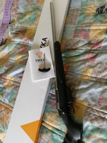 Se vende tikka t3x super varmint calibre 300 winchester magnum. viene con base original tikka, culata 01