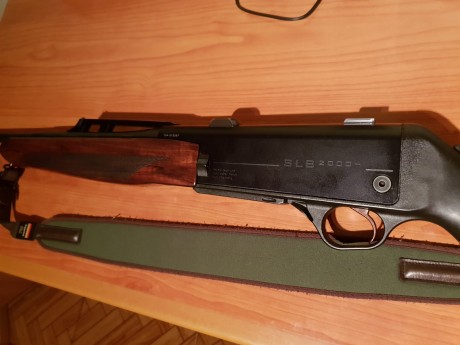 Hola. Un amigo vende este rifle, con monturas y anillas originales de HK que ya valieron 300€, desmontables. 00