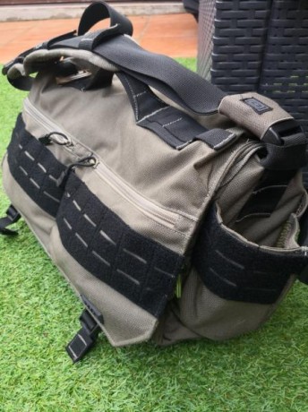 Bolsa multibolsillos. En perfecto estado. Original 5.11

Precio 75 euros
Esta en Malaga. Se hacen envios 02