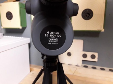 Pues eso, ofrezco telescopio Yukon 6-25×25 y 25-100×100.
Esta prácticamente nuevo, 2 usos a 200M y otros 00