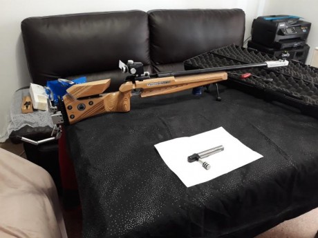 Hola, vendo carabina feinwerkbau 2700 universal 22lr, mi nombre juan manuel el tlfno, para whassap 656189145.
 00