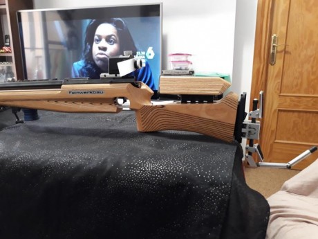 Hola, vendo carabina feinwerkbau 2700 universal 22lr, mi nombre juan manuel el tlfno, para whassap 656189145.
 21