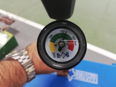 Un amigo vende una Match Guns MG1 muy bien cuidada.
Él la compró de segunda mano en una armería y trae 00