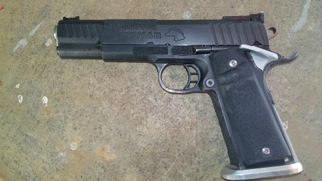 Por aligerar cupo vendo sti trojan preparada para ipsc classic. 
Funnel
Alza recortada
Punto de mira de 02