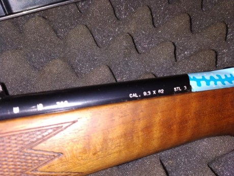 Hola. Buenos días. Vendo VOERE semiautomático.

- Calibre 9.3x62mm
- Cañón de 51cm
- Alzas micrometricas 21