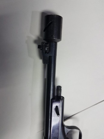 Lo dicho, compro una de estas dos pistolas en buen estado . Preferible,aunque no imprescindible,  zona 52