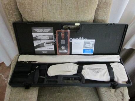 Hola.
Pongo a la venta, una escopeta Beretta 682 Sporting Gold, banda ancha, con cuatro polickok,con 71cm 02