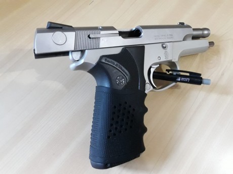 El compañero FELIPE vende sus armas cortas. TODAS ELLAS EN PERFECTO ESTADO Y FUNCIONAMIENTO



-PISTOLA 21