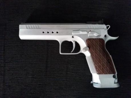 Pues eso vendo este excepcional hierro en calibre 9mm PB, utilizado solo para precision y ademas muy poco, 01