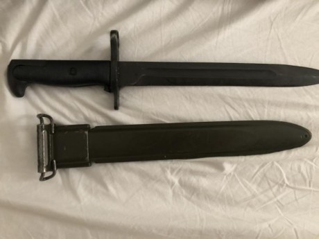 De enero del 44, mecaniza y funciona perfectamente. Acompañó clío de 8, bayoneta y correa original. regalo 02