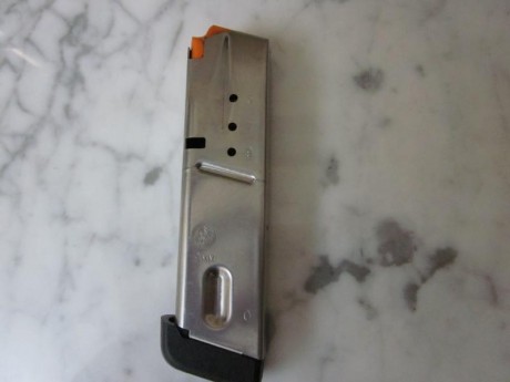 Hola.
Pues el cargador está nuevo, el precio seria de 30€, puesto en el domicilio.
whats App 657 107 707.

Saludos. 01