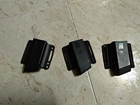 funda Glock 22,17 ,etc tres porta cargadores Glock 21 , y un porta cargador Glock 22 , . Toledo-Madrid
Funda 00