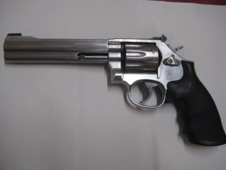 Alguien tiene algún 22 de 4 pulgadas, Astra, Llama..baratito y por la zona norte. Saludos 110