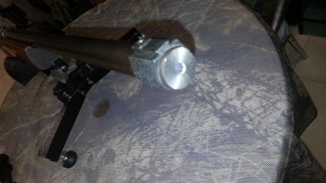 Muy poco usada, en contadas ocasiones. culata de madera especial de tiro, con cañon de 65 cm de largo 11