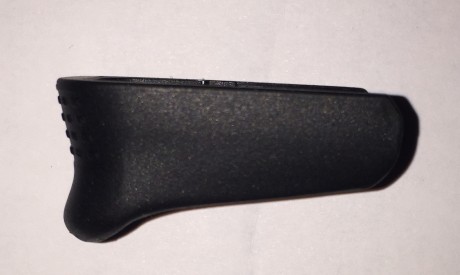 Se vende extensión para el cargador de pistolas GLOCK 43 del fabricante americano PEARCE GRIP.
Están diseñados 02