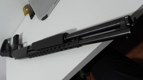 Saludos.

Tras vender mi preciosa mossberg 500, he conservado los siguientes accesorios, al no quererlos 22