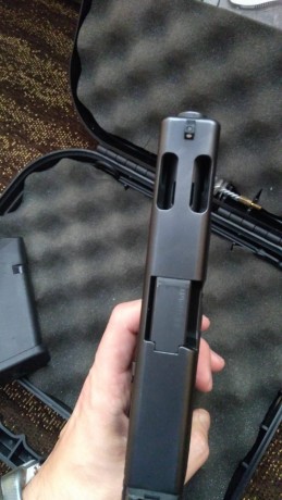  Se retira de la venta temporalmente. 
Vendo Glock 19C Gen3, por falta de uso y liberar cupo. 
Esta guiada 00