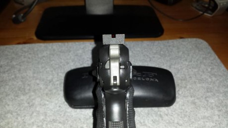 pongo a la venta mi shadow sp1 nueva del año pasado fecha 29/04/2017. la compre para hacer IPSC y no la 12