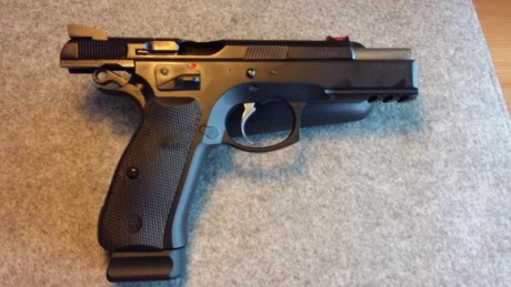 pongo a la venta mi shadow sp1 nueva del año pasado fecha 29/04/2017. la compre para hacer IPSC y no la 10