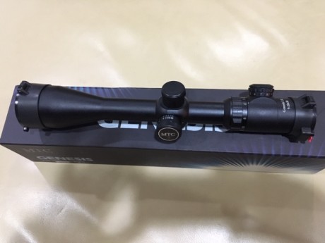 Pongo a la venta por no usar este visor de la casa MTC modelo Genesis LR 5-20x50 con reticula iluminada 11