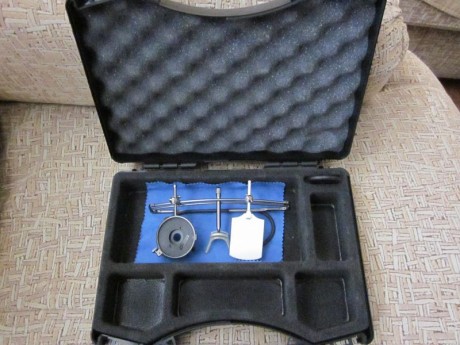 :apla:  :apla:  :apla: Hola.
Pongo unas gafas para tiro de la marca Knobloch, tiene regulador de puente 01