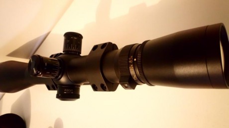 Hola compañeros

Por defunción de un amigo tirador se vende el siguiente visor

Se trata de un Leupold 01