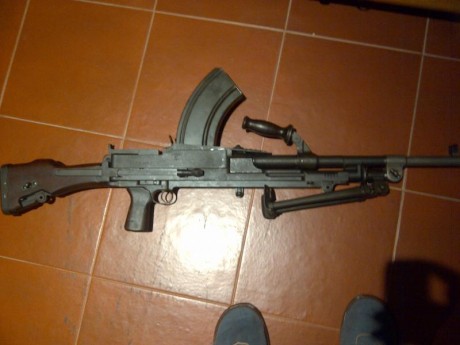  NUEVO PRECIO   Ametralladora BREN fabricada en 1943 (Lithgow S.A.). está impecable, aparentemente de 01