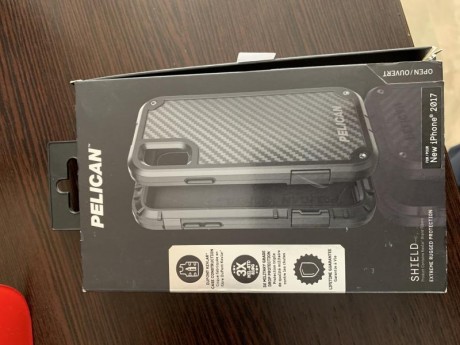 Hola , vendo funda para IPHONE X, marca Pelican modelo shield de Kevlar con estándares de protección militar.
Precio 11
