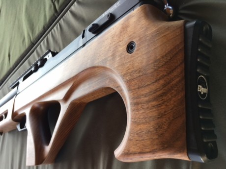 Se pone a la venta Bullpup Edgun modelo Matador R3M multitiro en perfectas condiciones.
Se ha revisado 40