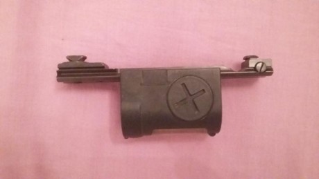 VENDIDO EL RIFLE, queda:
Visor punto rojo Zeiss Z-point
Monturas Apel
El conjunto nuevo pasa de 700 euros
Precio 12