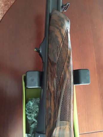 Vendo express Fabarm Asper Prestige en calibre 9,3 x 74 en estado impecable.
1800 euros con envío incluido 30