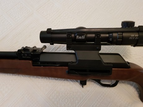 Vendo molot 30 06 monturas visor el de la foto maletín y bípode precio 1200 el arma está en Vitoria preguntas 02