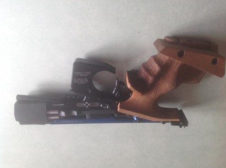 Vendo pistola Match Guns electronica cal. 22 talla M de derecha.
Esta casi nueva ya que se ha usado muy 02