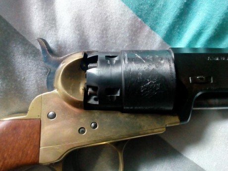 Buenos días, cambio x no usar un revólver colt Navy Asm  cal 44 y un derringer cal 31 de la misma marca,estoy 00