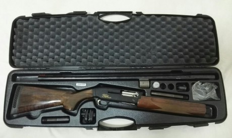 Vendo escopeta semiautomática Browning que dispara 12/70,12/76 y 12,89. Nueva sin estrenar. Un regalo 102