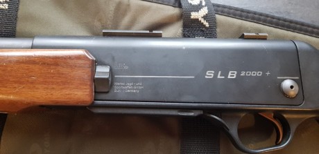 Hola.  Un amigo vende éste rifle por dejar la caza. Con marcas de uso. 650€ portes incluidos a la península. 11