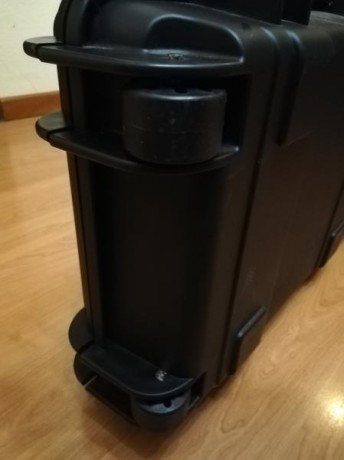 Hola a todos.
Vendo un maletín de arma larga a estrenar. El maletín no se ha usado nunca, repito que es 00