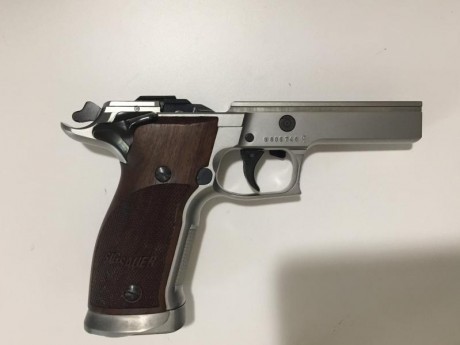 Se vende SIG-SAUER X-FIVE 9mm Pb + Kit del 22lr usado el primer día, estado impecable, Se vende por cambio 22