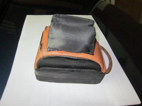 Hola,
Pongo a la venta un saquete trasero, como se apuede apreciar en las fotos
es de buena calidad, y 01