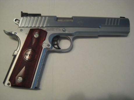 Hola, un amigo vende pistola S.T.I. TROJAN, del 9, muy pocos tiros.

Precio: 1.000€ más portes

Interesados: 01