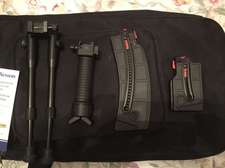 VENDIDA.

Vendo por no usar Smith & Wensson M&P 15 22lr. en perfecto estado no ha disparado mas 01