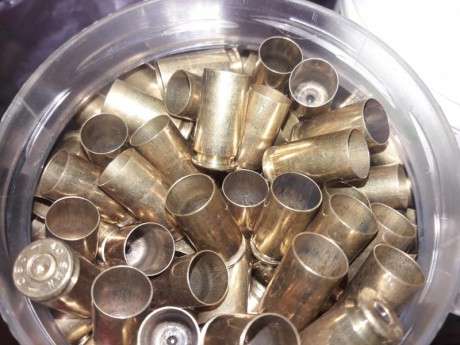 Vendo 1000 vainas 1 tiro cal 40
Precio 120€  +12 € portes cbc y glf sb
Vendo 1000 vainas 1 tiro cal 45
Precio 01