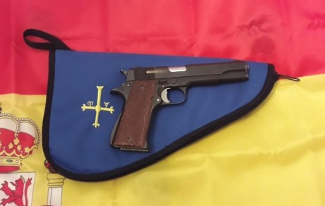 Hola, vendo esta funda que realice hace poco, me equivoque en la bandera de España que quería el dueño, 21