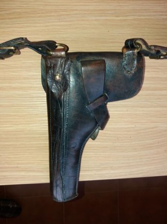 Estado conservación bastante aceptable para los años que tiene. Lleva baqueta metálica original. Precio 00