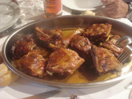 ¡Muy buenas a todos!

Estaba dando un paseo por el foro, cuando me he dado cuenta de que no había un hilo 52